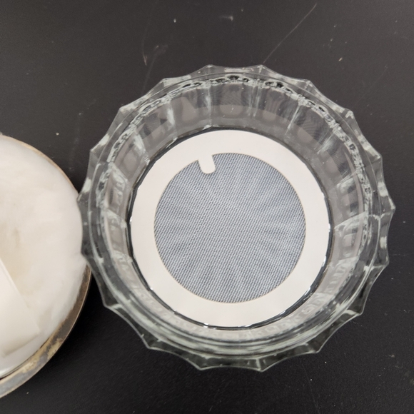 Vintage Art Deco Glass and Silver Vanity Powder jar (Incl Screen & powder puff - Picture 4 of 5